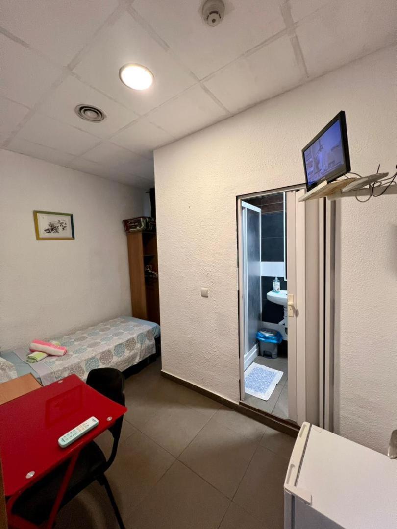 Hostal Milan Alicante Eksteriør billede